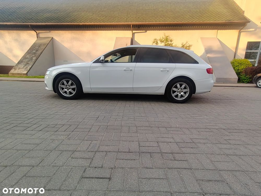 Audi A4 Avant - 5