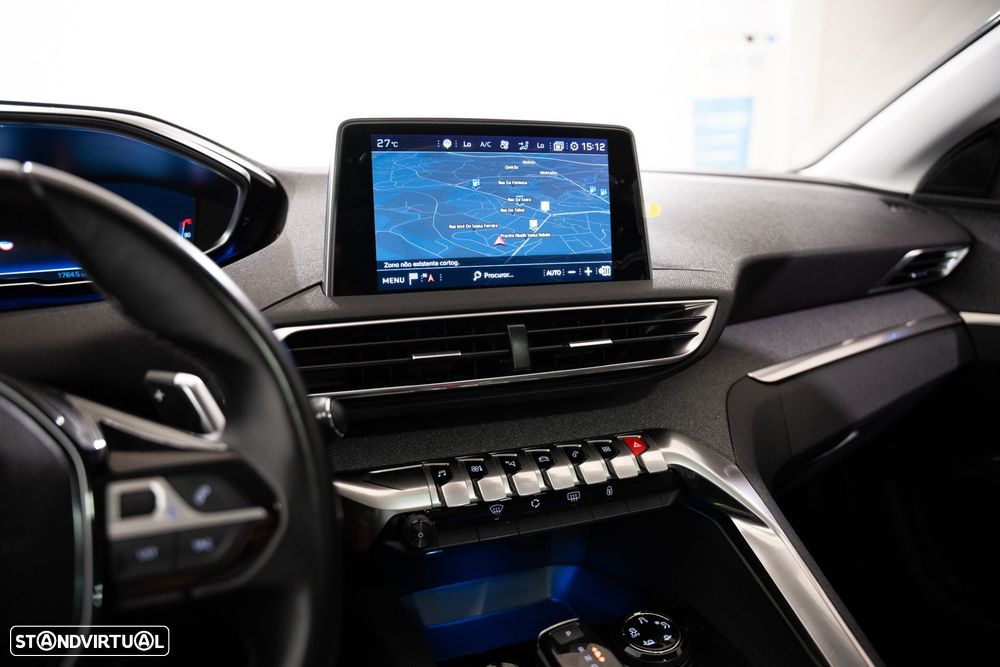 Peugeot 5008 1.2 PureTech Allure EAT8 - 19