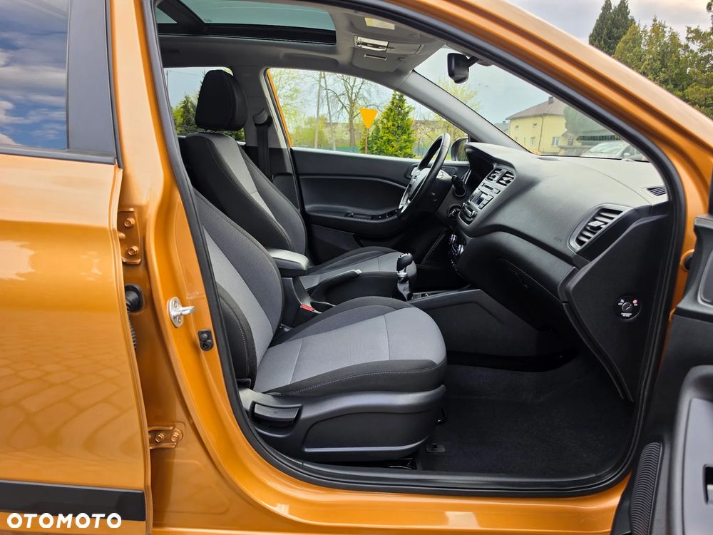 Hyundai i20 1.2 Passion Plus - 37