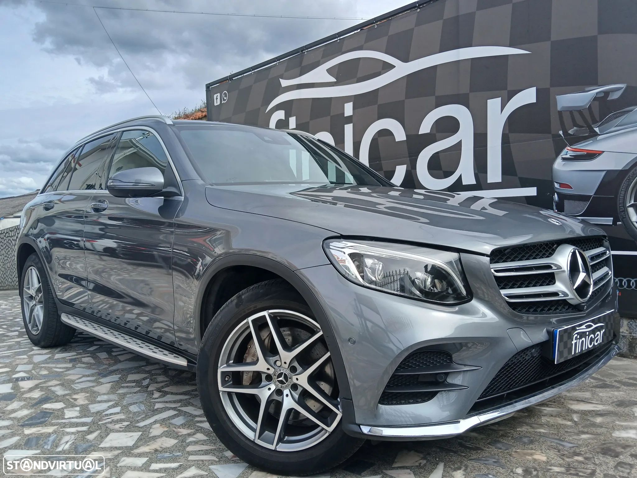 Mercedes-Benz GLC 250 d 4Matic 9G-TRONIC AMG Line - 1