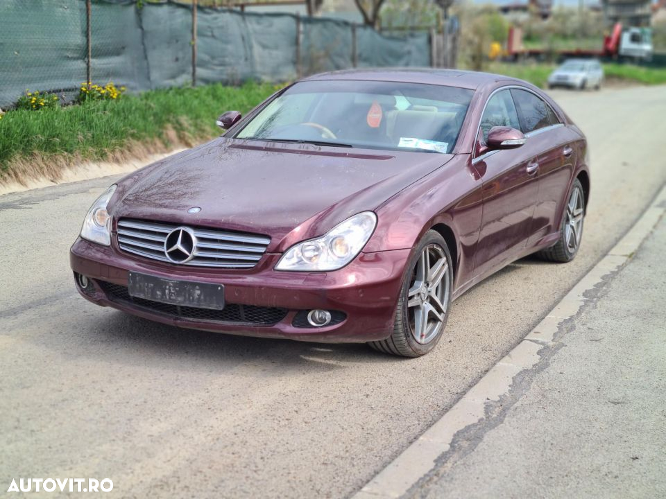 trapa mercedes cls w219 in stare buna - 2