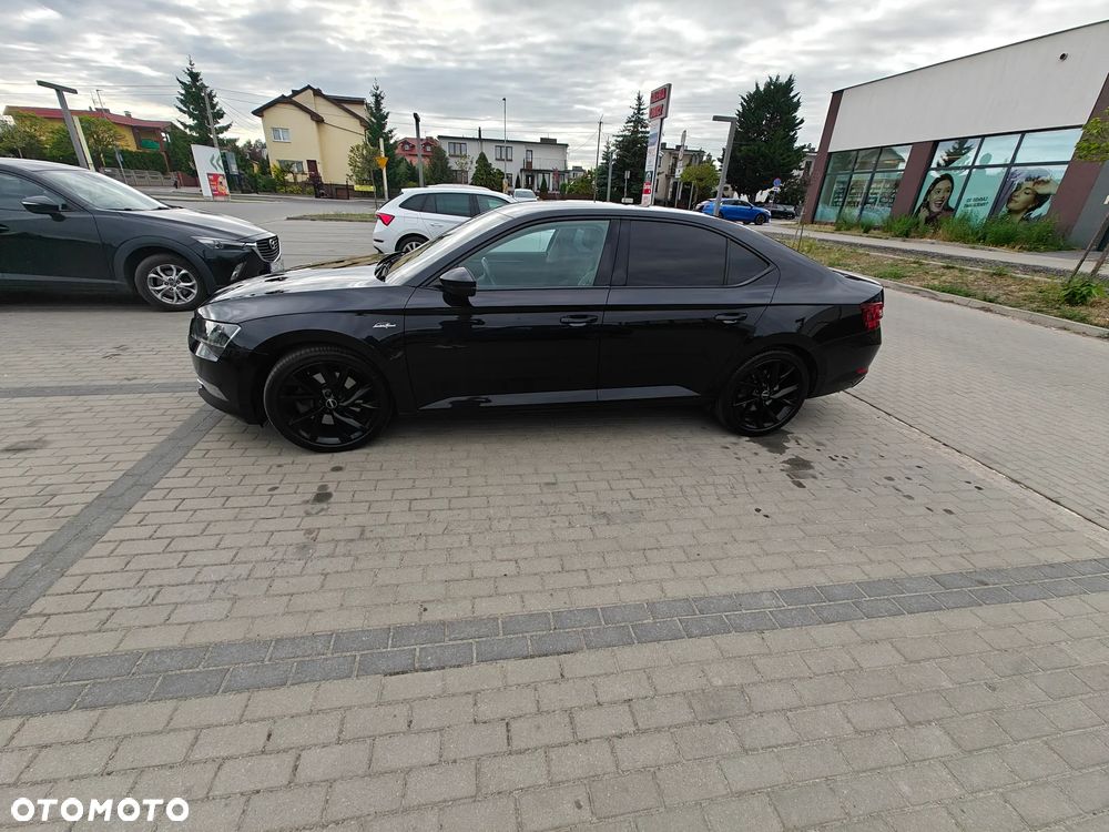 Skoda Superb 2.0 TSI 4x4 L&K DSG - 4