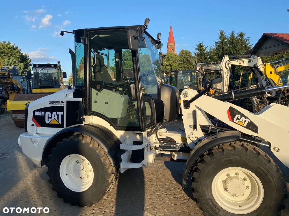 Caterpillar CAT 908M, 2020 ROK, 3500 MTH, ŁYŻKA OTWIERANA + WIDŁY, z NIEMIEC, - 18