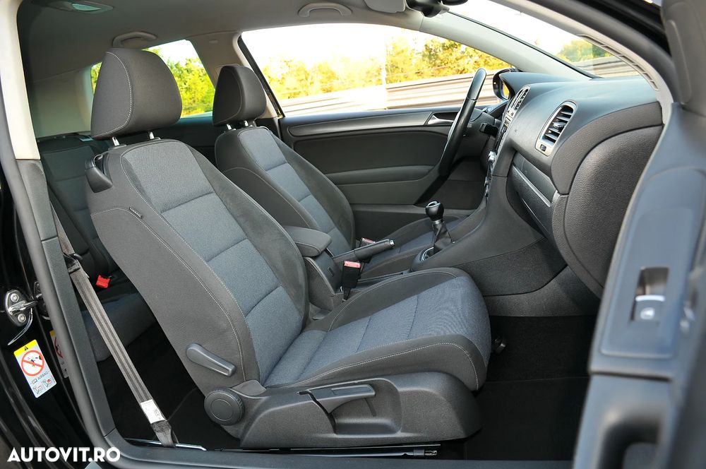 Volkswagen Golf 1.4 TSI BMT Highline - 4