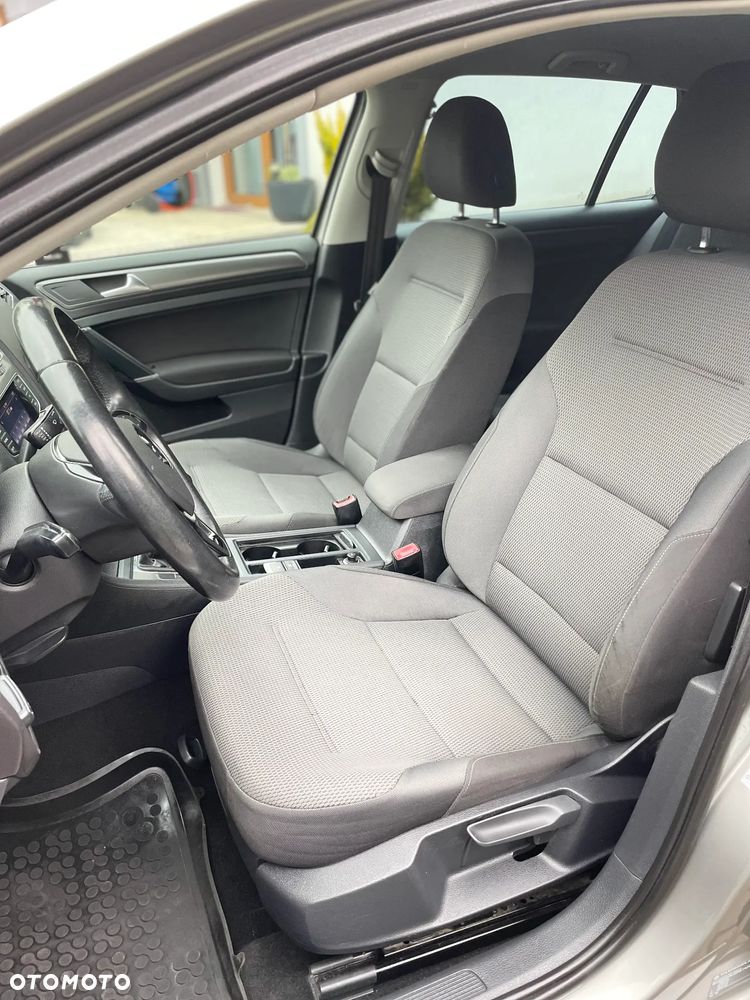 Volkswagen Golf 1.6 TDI BlueMotion Trendline - 26