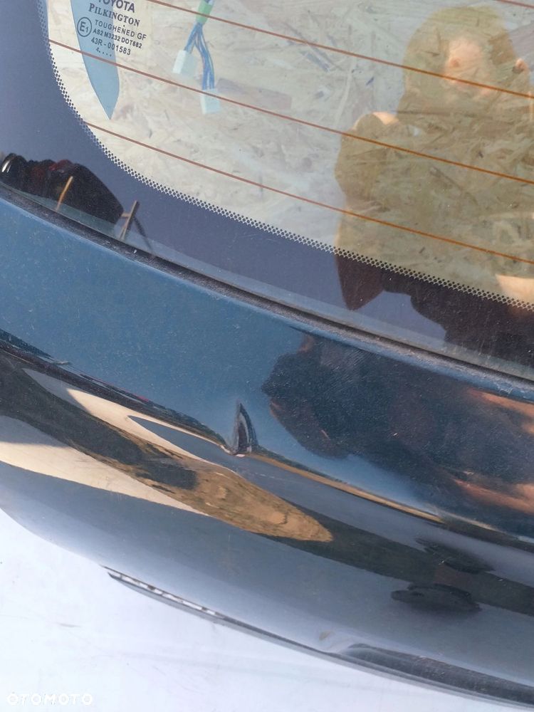 Toyota AVENSIS T25 Kombi Klapa tył tylna bagażnika - 5