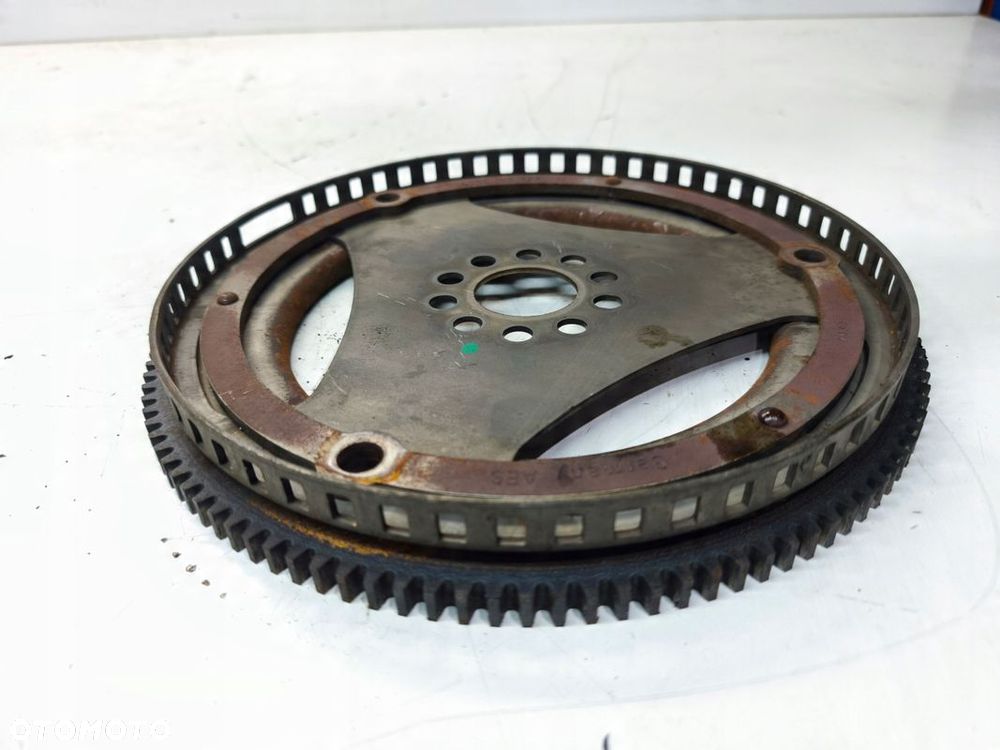 KOŁO ZAMACHOWE ZĘBATE AUDI A4 B7 A6 C6 3.2 FSI 06E105323B - 2