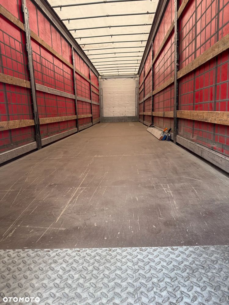 Schmitz Cargobull SCB*S3T - 3