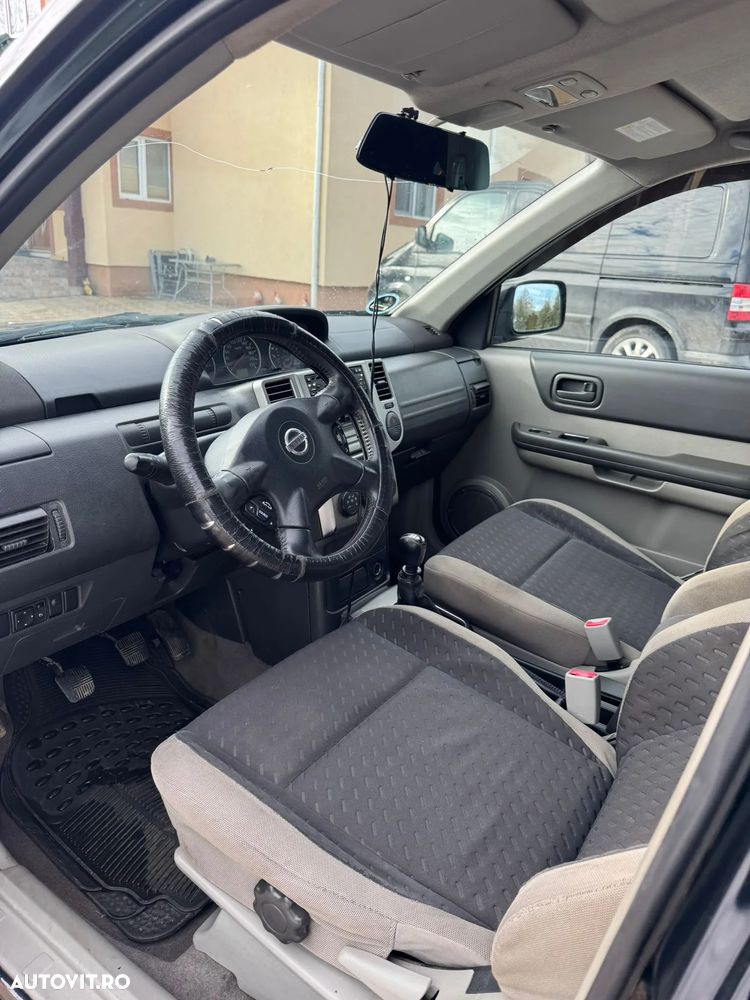 Nissan X-Trail 2.2 dCi Comfort - 4