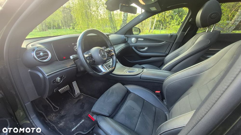 Mercedes-Benz E-Class 2022 photo 5