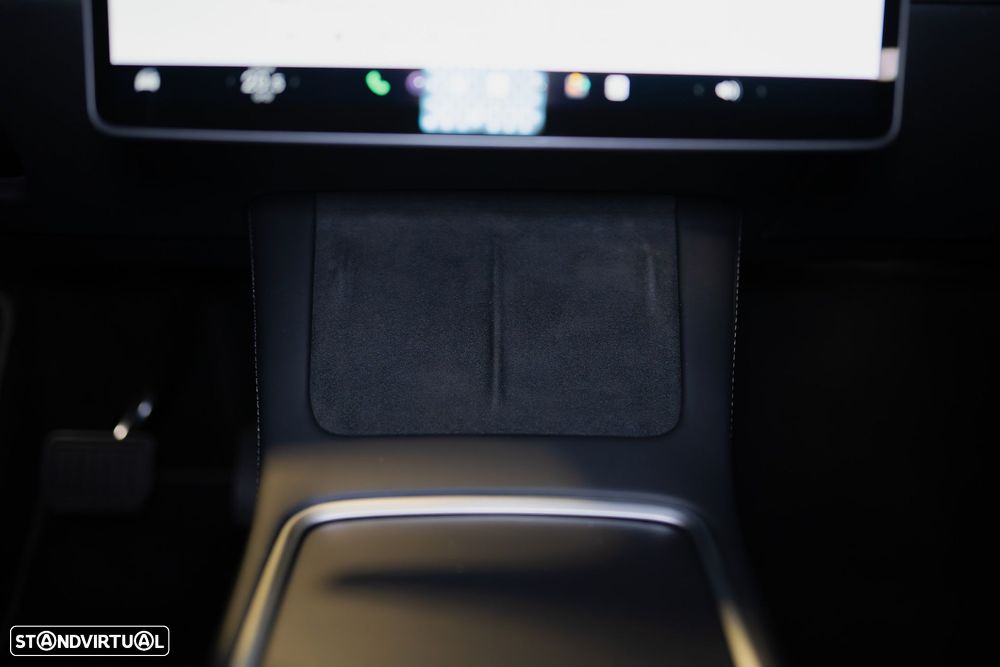 Tesla Model Y Long Range Dual Motor AWD - 30