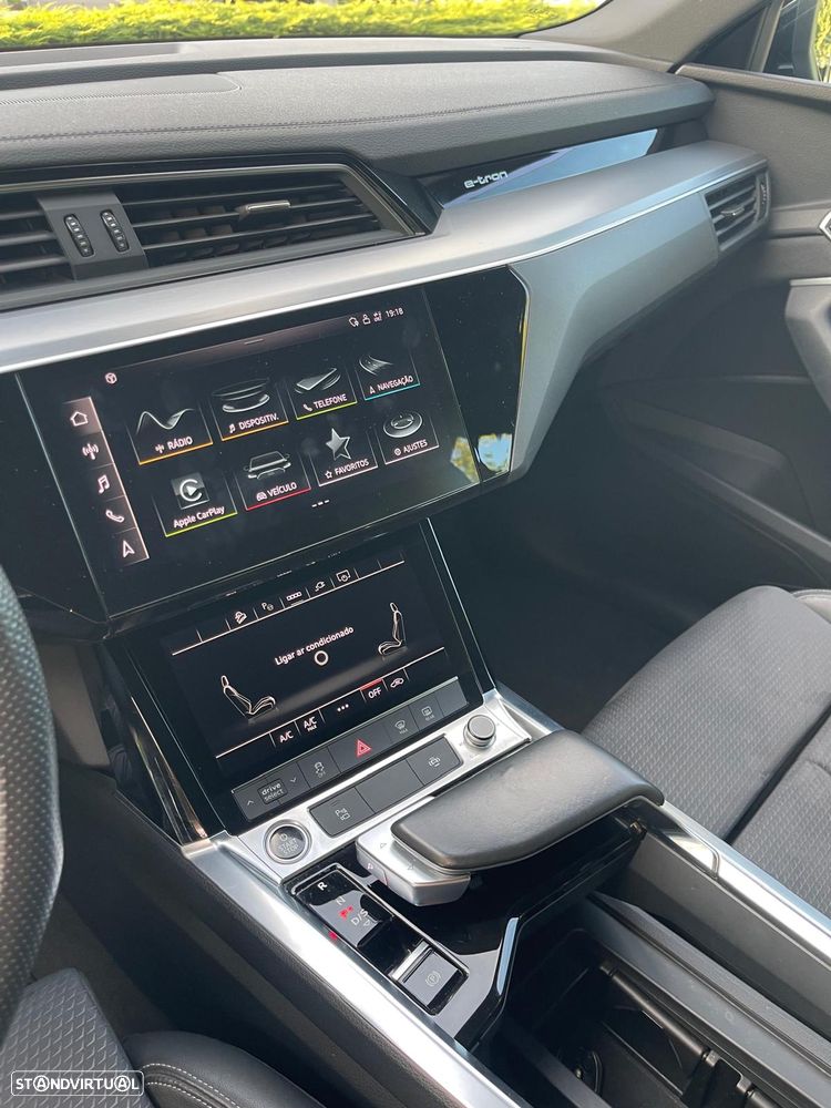 Audi e-tron 55 quattro S line - 10