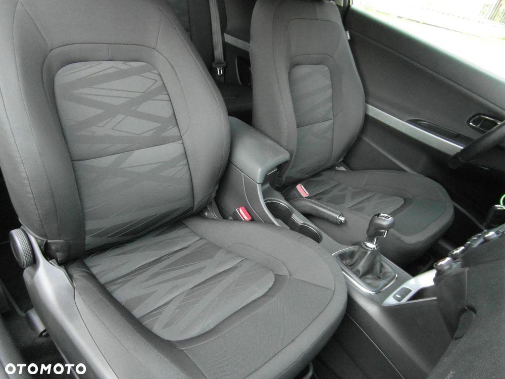 Kia ProCeed 1.6 GDI L - 20