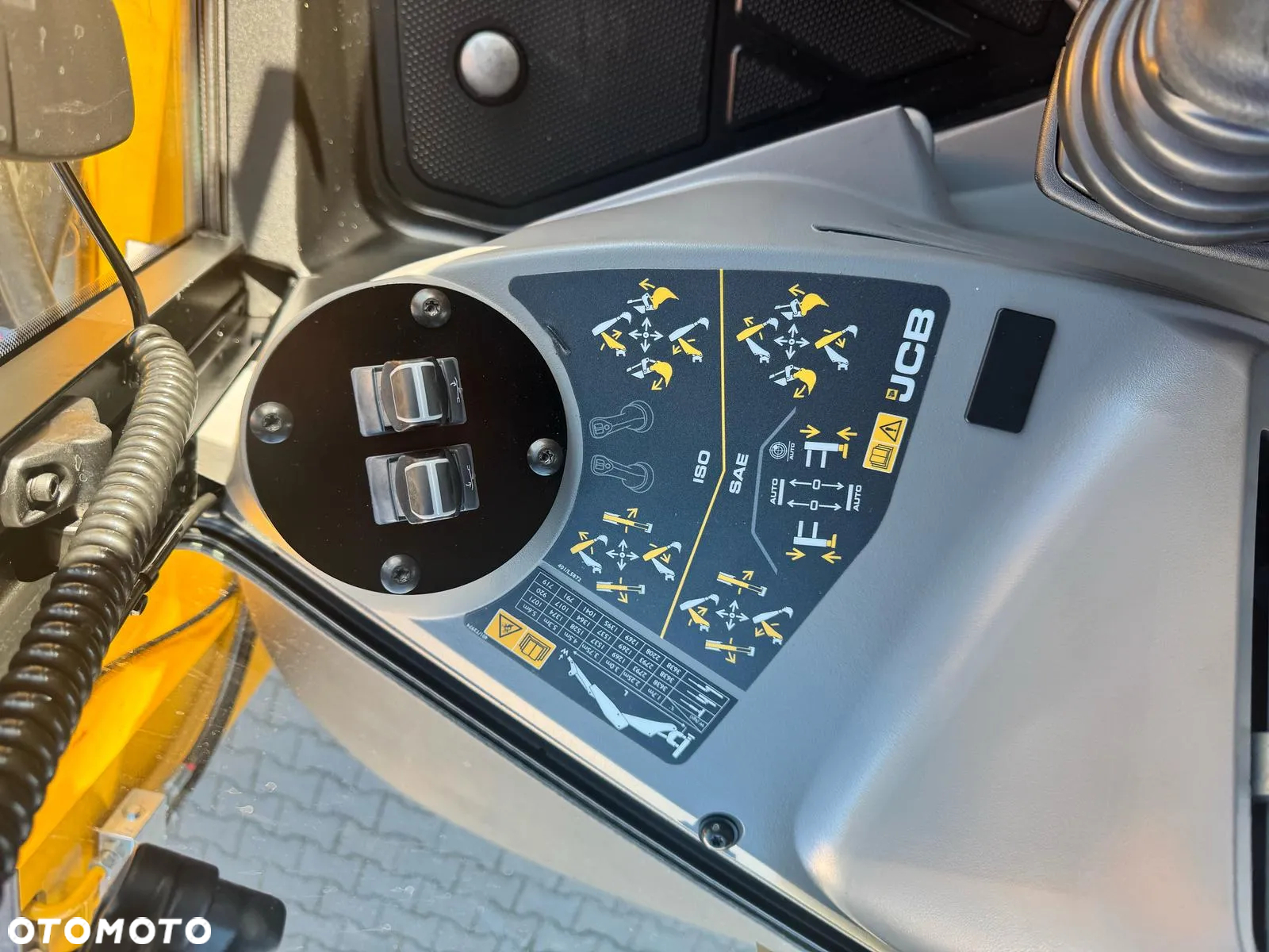 JCB Koparko-ładowarka 3CX PLUS - 81KW (110KM) STAGE 5 - 16