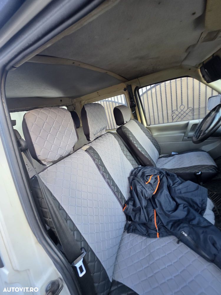 Volkswagen Transporter - 5
