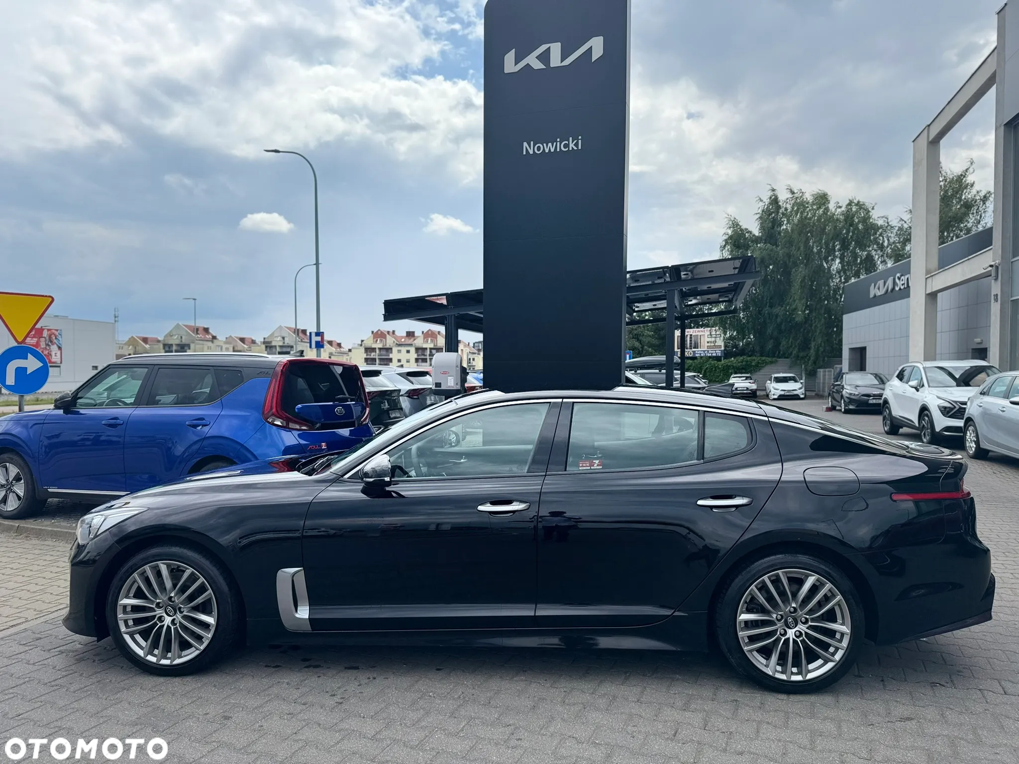 Kia Stinger 2.0 T-GDI L - 2