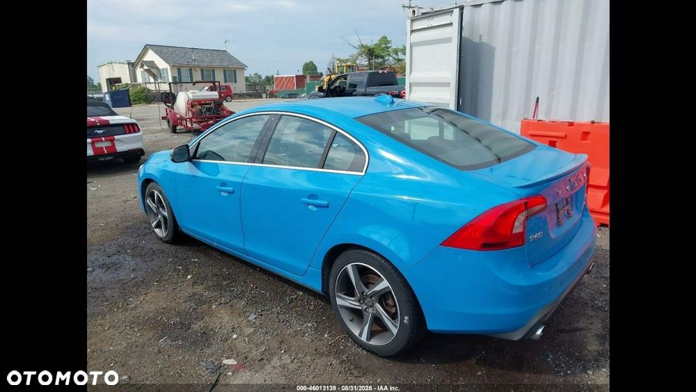 Volvo S60 2015 photo 4