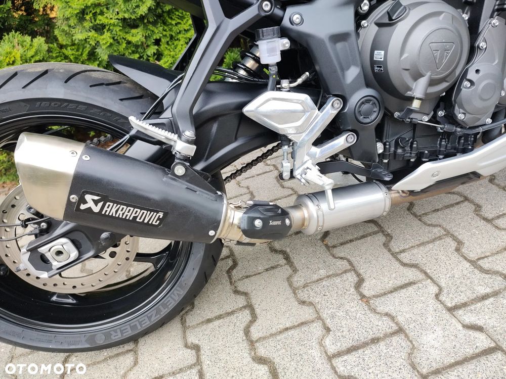 Triumph Trident - 7