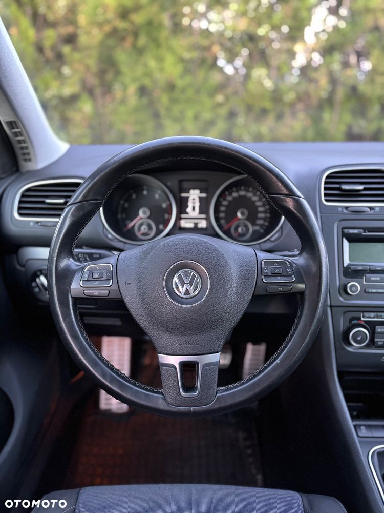 Volkswagen Golf 1.2 TSI Style - 17