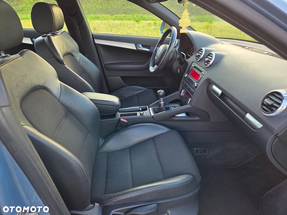 Audi A3 Sportback 1.8 TFSI S line Sportpaket Plus - 12