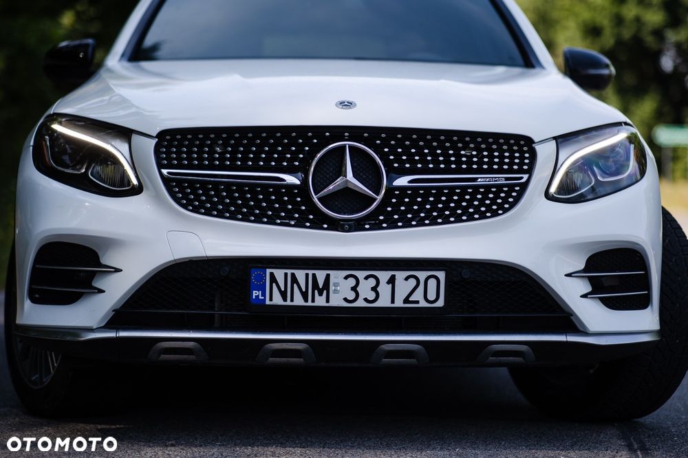 Mercedes-Benz GLC AMG 43 4Matic 9G-TRONIC - 21