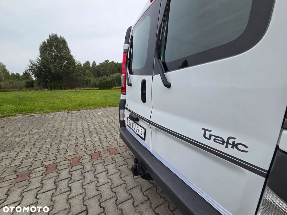Renault Trafic - 19