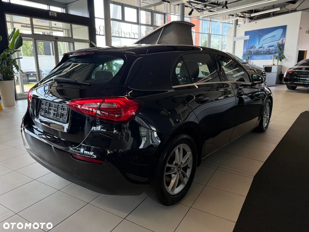 Mercedes-Benz Klasa A 160 d Style - 2