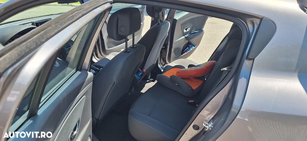 Renault Megane 1.5 dCI Privilege - 19