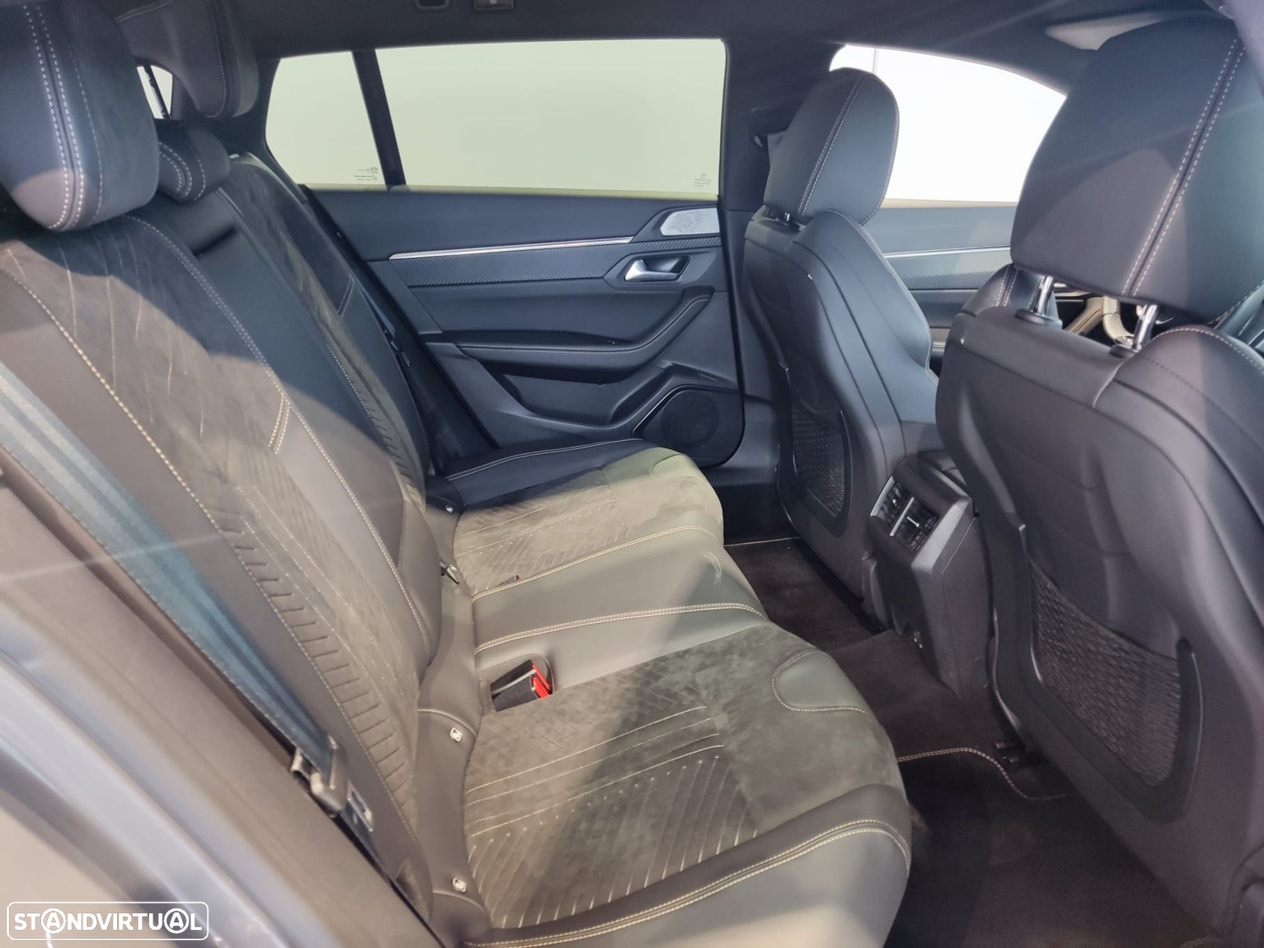 Peugeot 508 SW 1.6 Hybrid GT e-EAT8 - 14