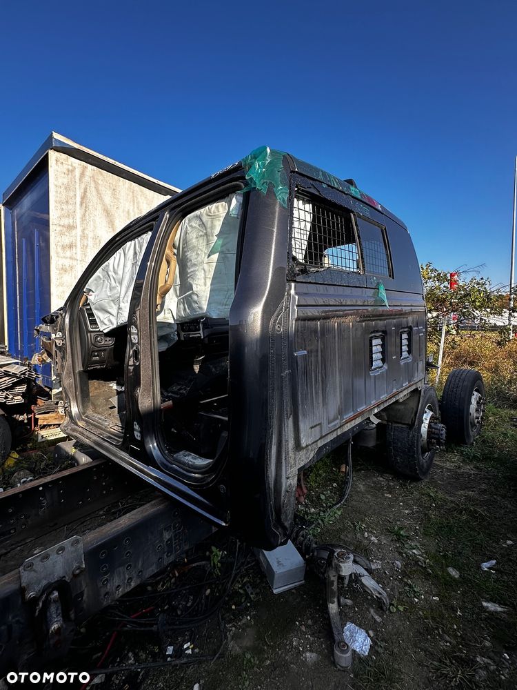 Kabina Dodge RAM 1500 2019-. - 11