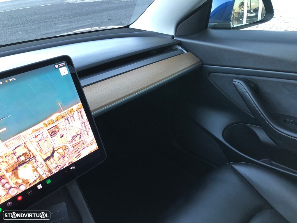 Tesla Model 3 Performance Dual Motor AWD - 17