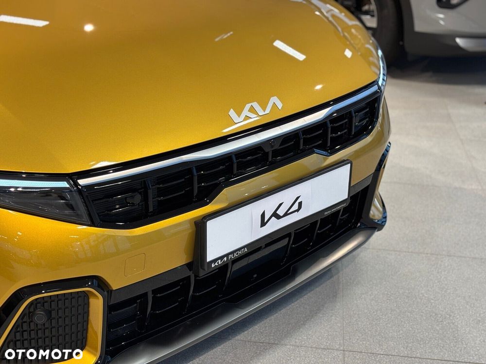 Kia K4 - 28