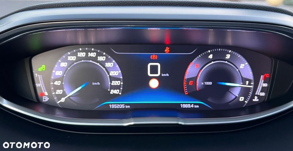 Peugeot 3008 1.5 BlueHDi Crossway S&S - 18