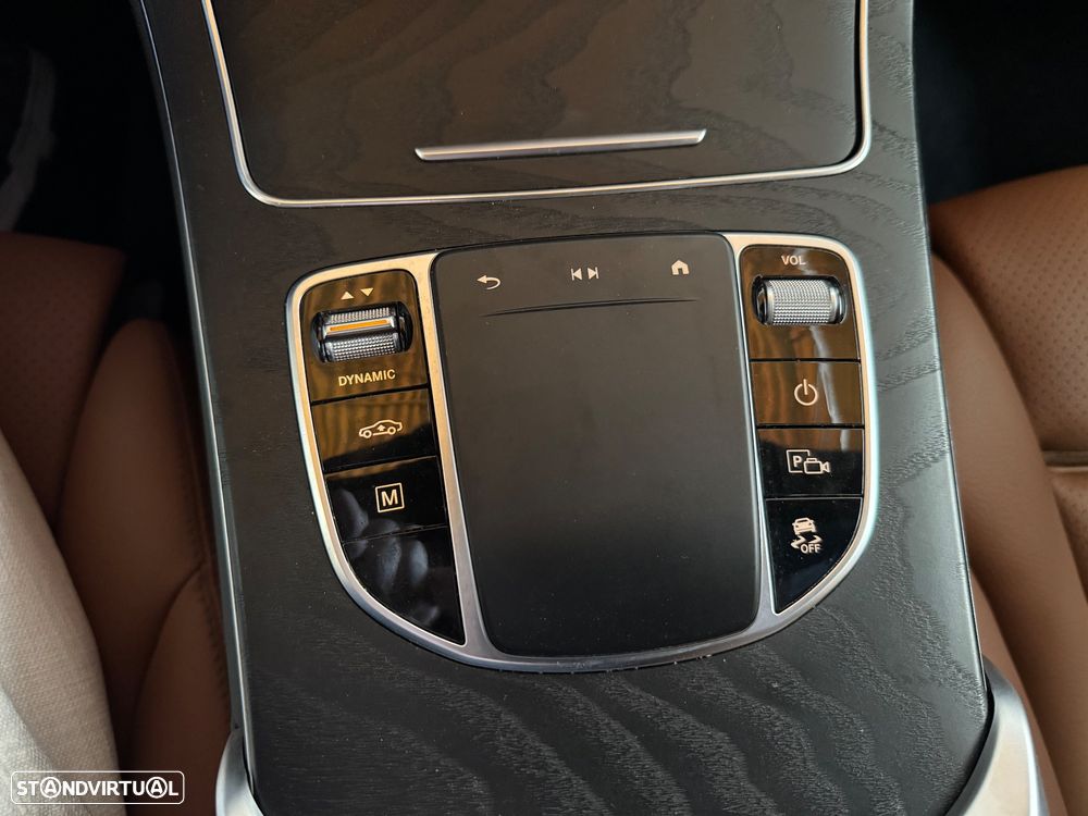 Mercedes-Benz GLC 300 de Coupe 4Matic 9G-TRONIC AMG Line - 36