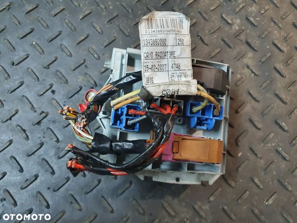 FIAT DUCATO JUMPER BOXER skrzynka bezpiecznikow 1367661080 2018R - 2