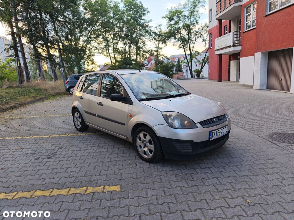 Ford Fiesta - 1