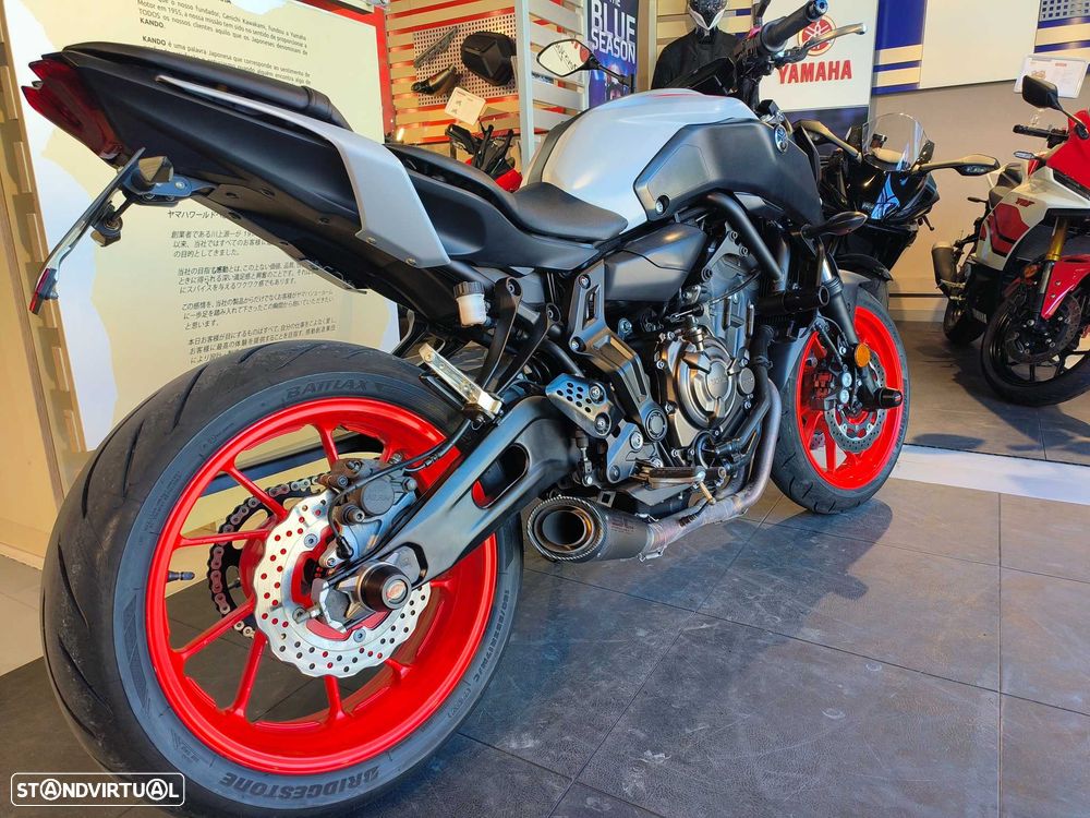 Yamaha MT-07 - 4
