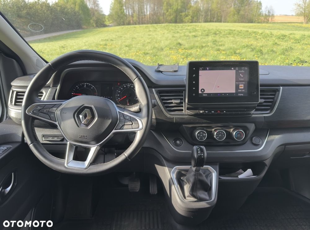 Renault Trafic - 15