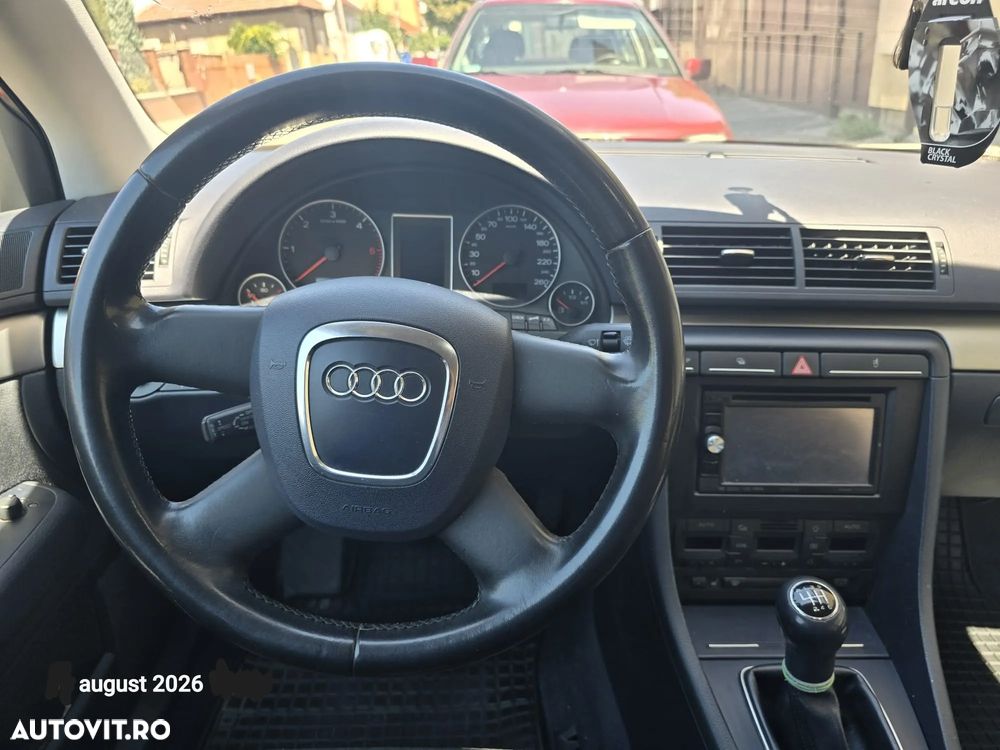 Audi A4 Limuzina - 8