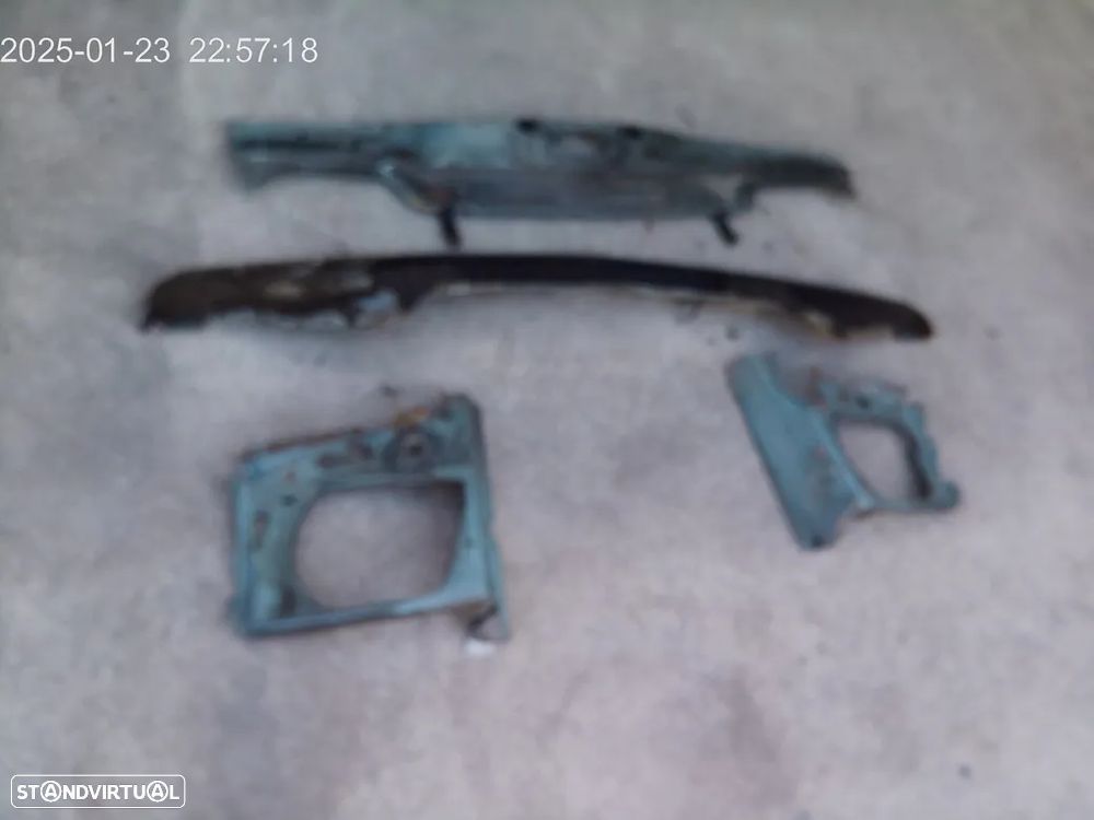 Volvo 244 travessa frente - 10