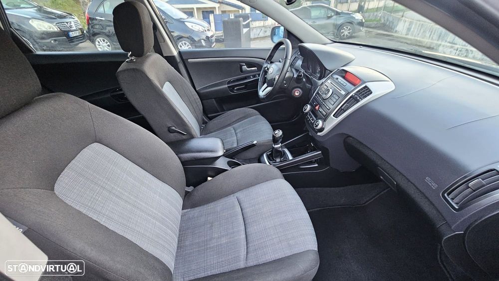 Kia Ceed 1.4 CVVT EX ISG - 8