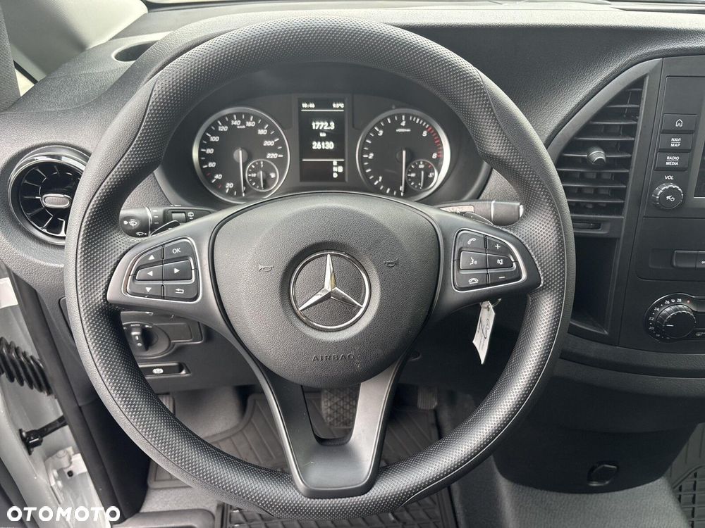 Mercedes-Benz Vito - 10