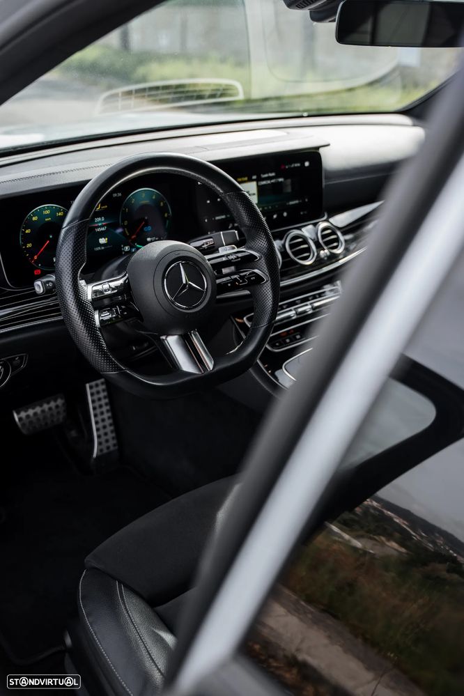 Mercedes-Benz E 300 de AMG Line - 34