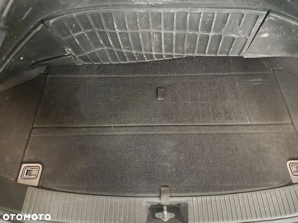 Hyundai i30 1.4 T-GDI Comfort DCT - 16