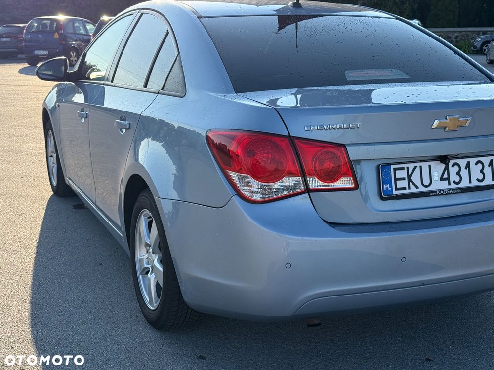 Chevrolet Cruze 1.6 - 7