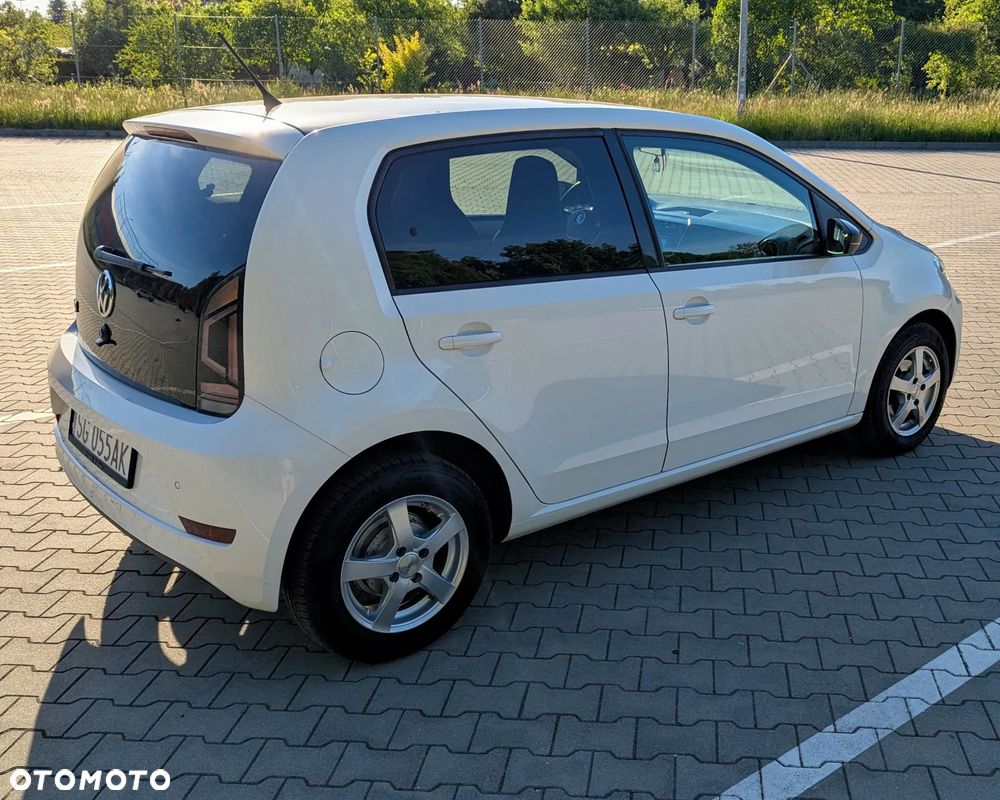 Volkswagen up! - 6