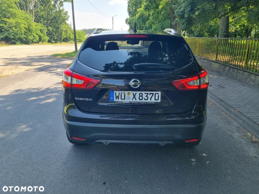 Nissan Qashqai 1.6 DIG-T N-Connecta - 2
