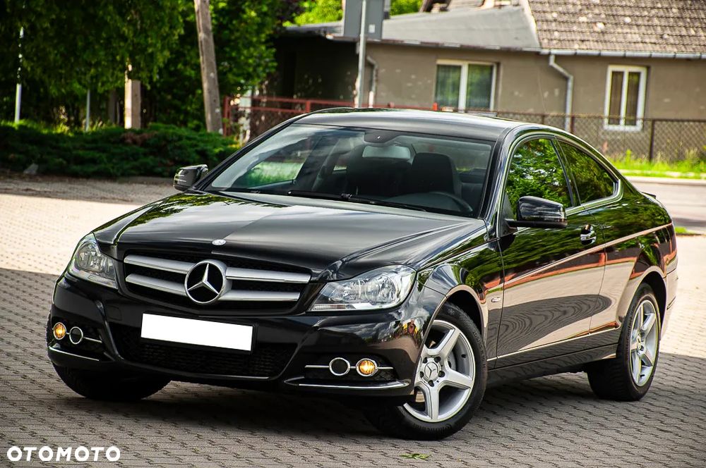 Mercedes-Benz Klasa C 180 BlueEFFICIENCY - 9