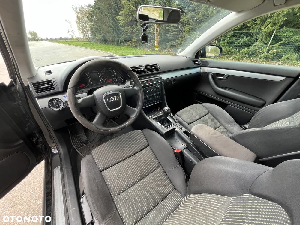 Audi A4 Avant 2.0 TDI - 18