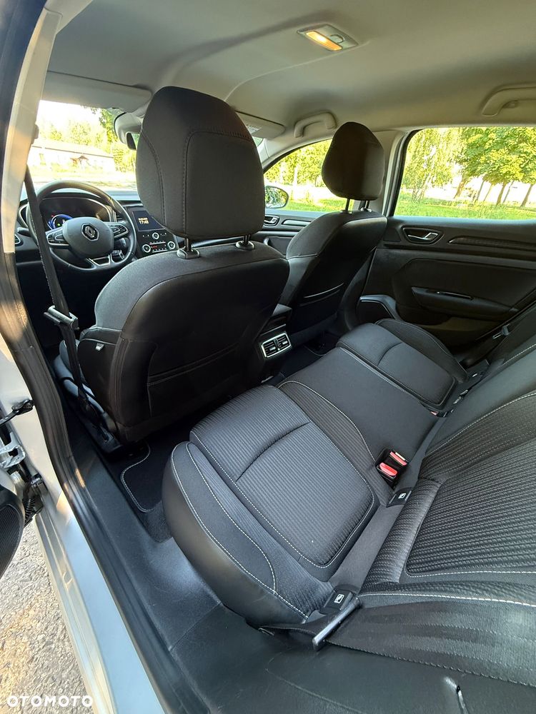 Renault Megane 1.2 Energy TCe Zen - 24